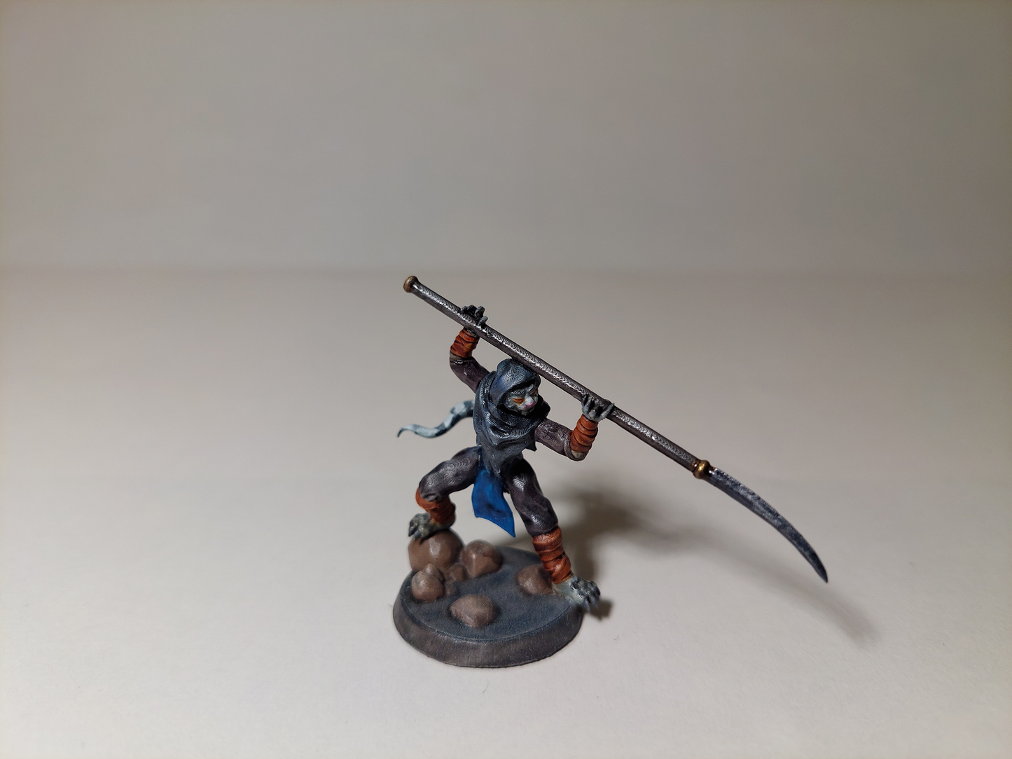 Feline warrior 32mm TTRPG miniature