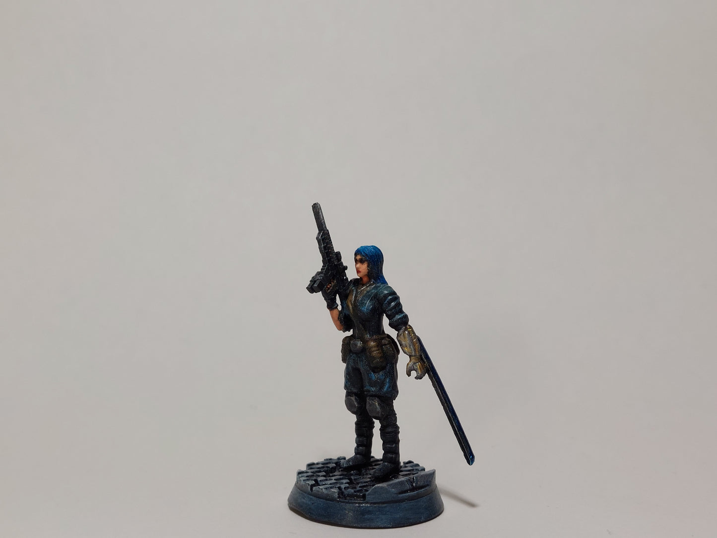 Cyberpunk Techie 32mm TTRPG miniature